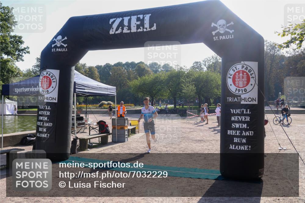 08.09.2024 - Stadtparktriathlon Luisa Fischer http://msf.ph/oto/7032229 08.09.2024 09:47:07 Ziel 89 meine-sportfotos.de