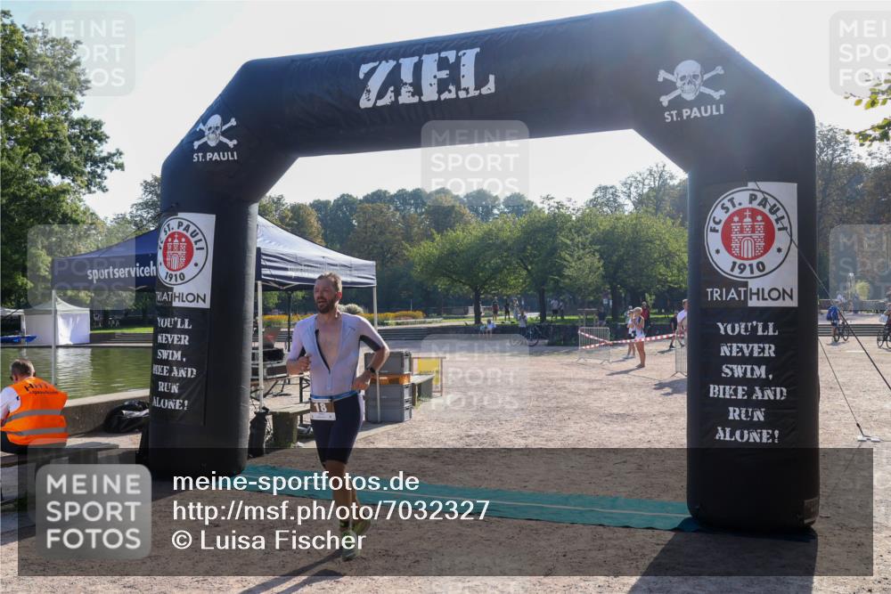 08.09.2024 - Stadtparktriathlon Luisa Fischer http://msf.ph/oto/7032327 08.09.2024 09:48:49 Ziel 18 meine-sportfotos.de