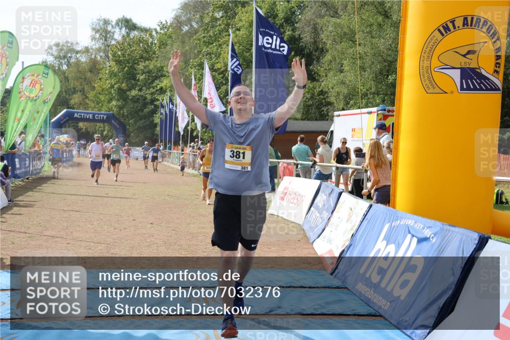 08.09.2024 - Airport Race Strokosch-Dieckow http://msf.ph/oto/7032376 08.09.2024 12:43:12 Ziel 43, 307, 381, 420, 661, 990, 1023 meine-sportfotos.de