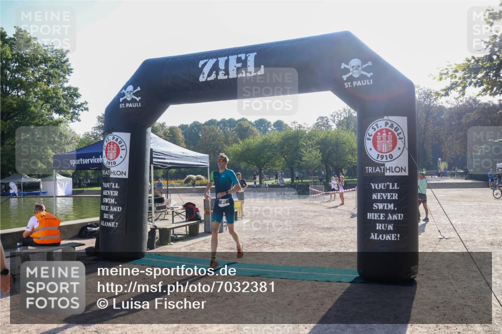 08.09.2024 - Stadtparktriathlon Luisa Fischer http://msf.ph/oto/7032381 08.09.2024 09:49:44 Ziel 30, 61, 72, 74 meine-sportfotos.de
