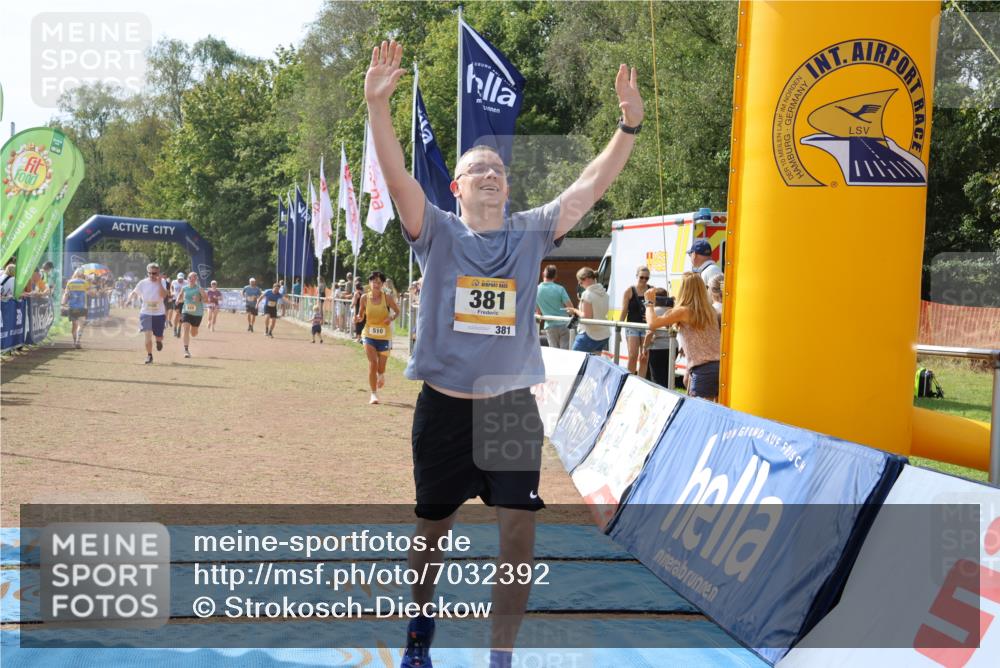 08.09.2024 - Airport Race Strokosch-Dieckow http://msf.ph/oto/7032392 08.09.2024 12:43:12 Ziel 43, 307, 381, 420, 661, 990, 1023 meine-sportfotos.de