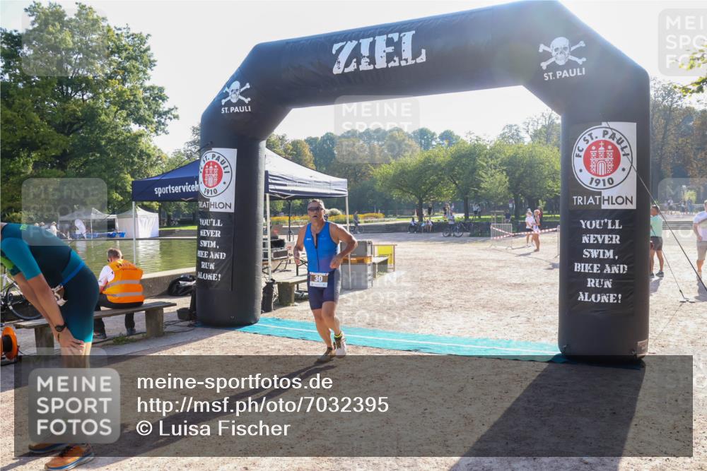 08.09.2024 - Stadtparktriathlon Luisa Fischer http://msf.ph/oto/7032395 08.09.2024 09:49:51 Ziel 30, 61, 72 meine-sportfotos.de