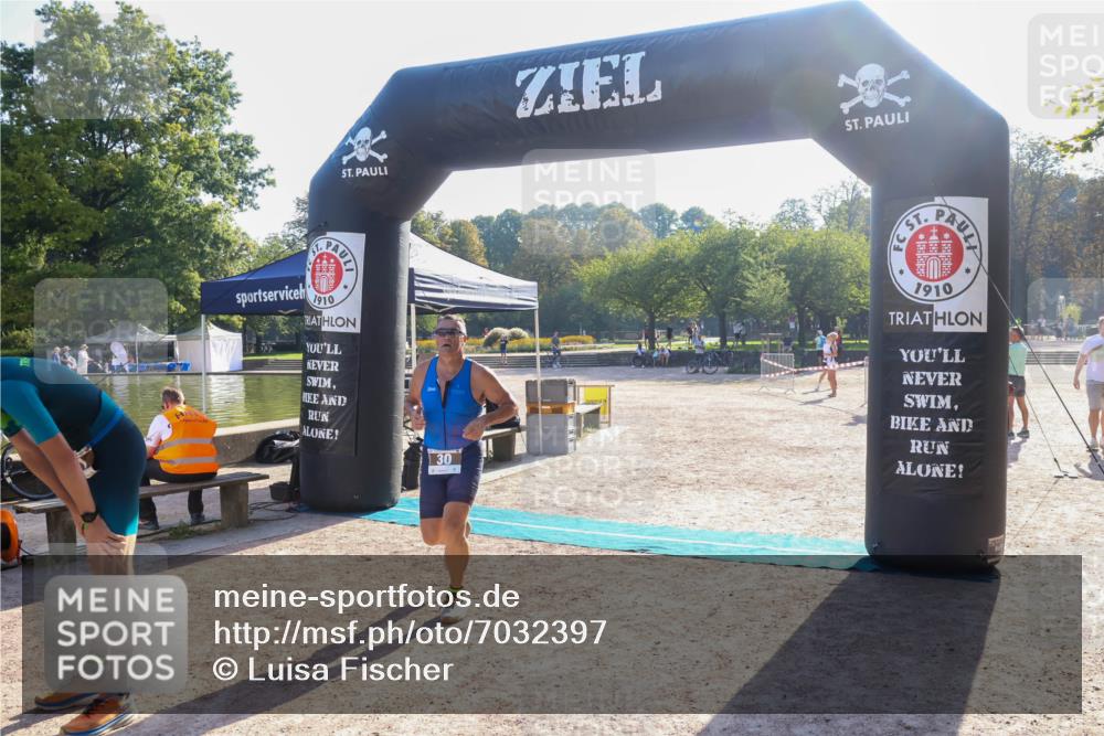 08.09.2024 - Stadtparktriathlon Luisa Fischer http://msf.ph/oto/7032397 08.09.2024 09:49:51 Ziel 30, 61, 72 meine-sportfotos.de
