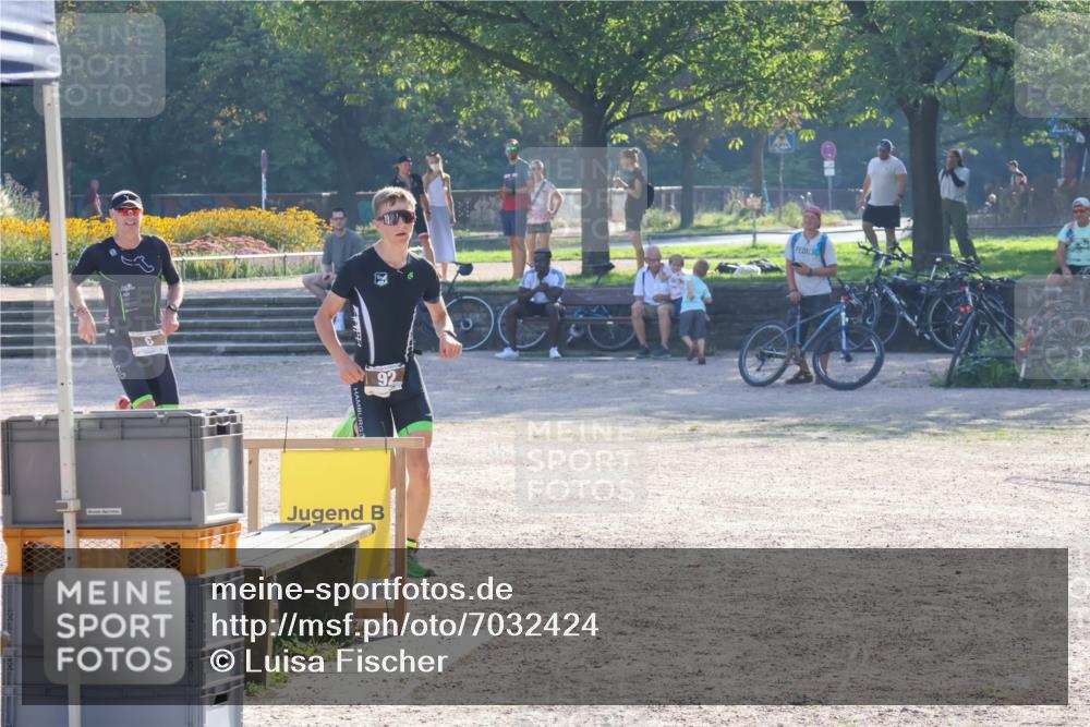 08.09.2024 - Stadtparktriathlon Luisa Fischer http://msf.ph/oto/7032424 08.09.2024 09:50:40 Ziel 6, 92 meine-sportfotos.de