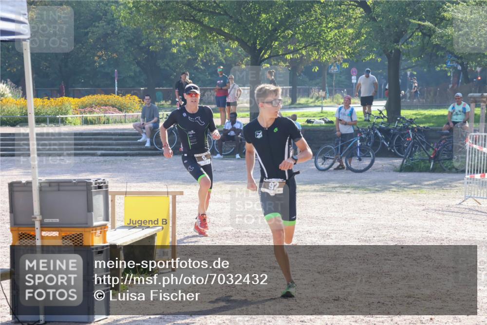 08.09.2024 - Stadtparktriathlon Luisa Fischer http://msf.ph/oto/7032432 08.09.2024 09:50:41 Ziel 6, 92 meine-sportfotos.de