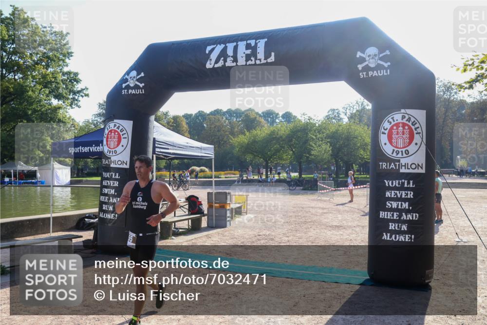 08.09.2024 - Stadtparktriathlon Luisa Fischer http://msf.ph/oto/7032471 08.09.2024 09:51:00 Ziel 55 meine-sportfotos.de
