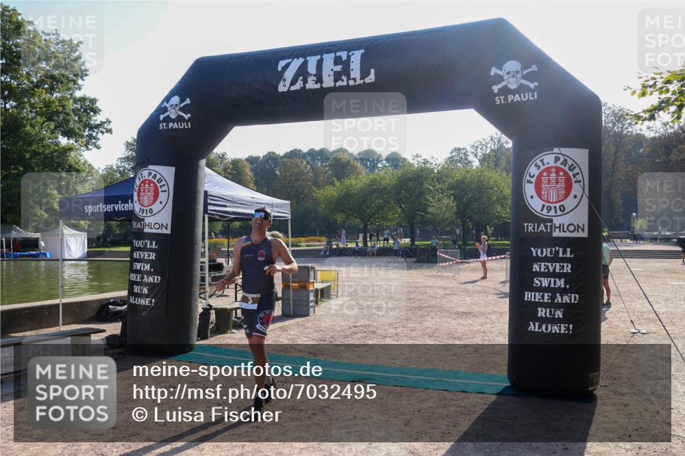 08.09.2024 - Stadtparktriathlon Luisa Fischer http://msf.ph/oto/7032495 08.09.2024 09:51:14 Ziel 3, 14 meine-sportfotos.de