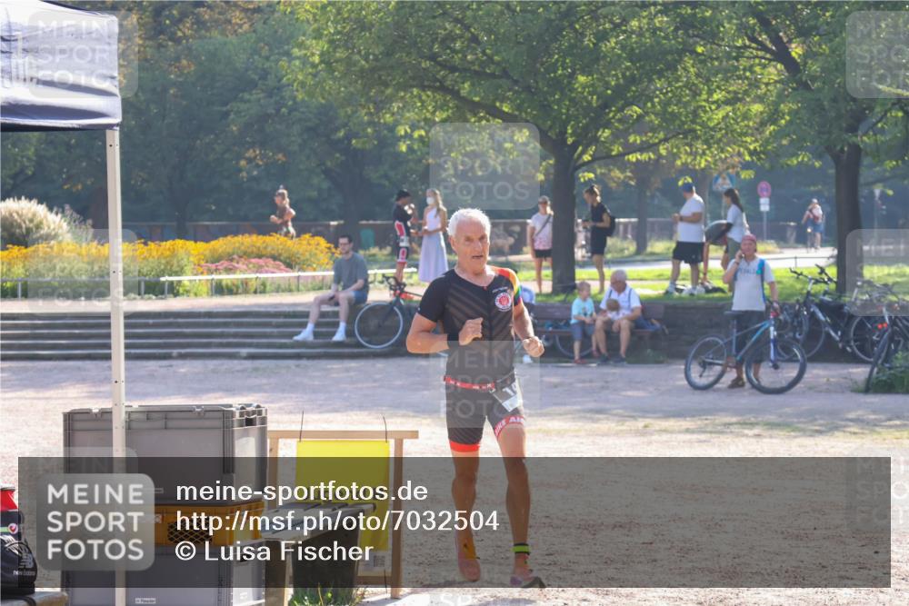 08.09.2024 - Stadtparktriathlon Luisa Fischer http://msf.ph/oto/7032504 08.09.2024 09:51:17 Ziel 3, 14 meine-sportfotos.de