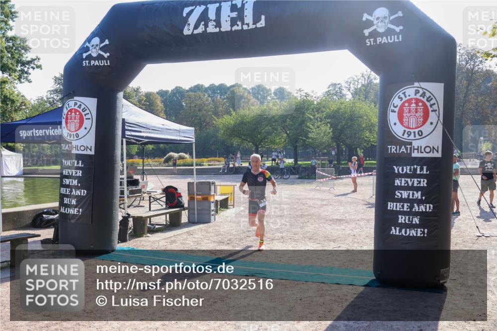 08.09.2024 - Stadtparktriathlon Luisa Fischer http://msf.ph/oto/7032516 08.09.2024 09:51:19 Ziel 3, 14 meine-sportfotos.de