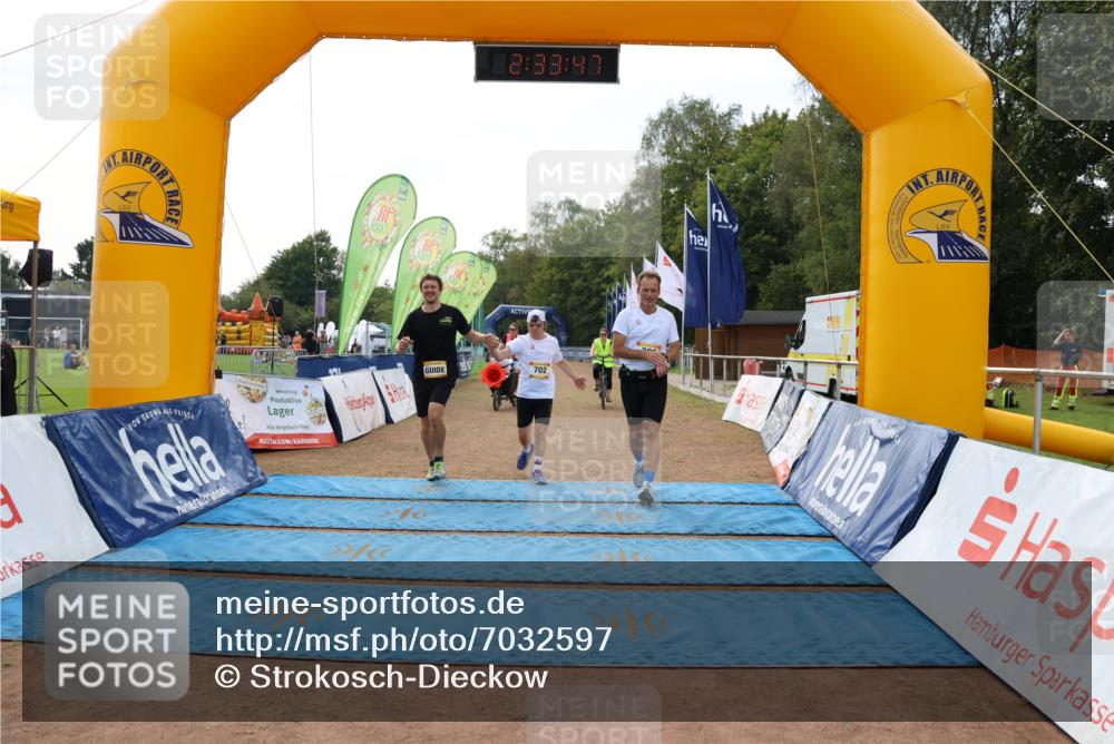 08.09.2024 - Airport Race Strokosch-Dieckow http://msf.ph/oto/7032597 08.09.2024 13:34:27 Ziel 302, 702 meine-sportfotos.de