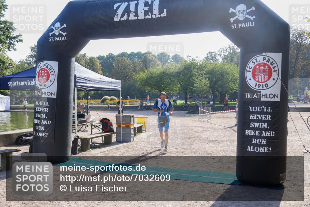 08.09.2024 - Stadtparktriathlon Luisa Fischer http://msf.ph/oto/7032609 08.09.2024 09:52:55 Ziel 91, 102, 110 meine-sportfotos.de