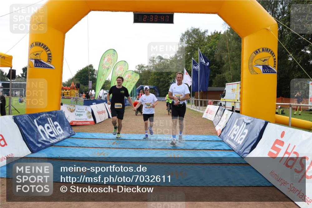 08.09.2024 - Airport Race Strokosch-Dieckow http://msf.ph/oto/7032611 08.09.2024 13:34:27 Ziel 302, 702 meine-sportfotos.de