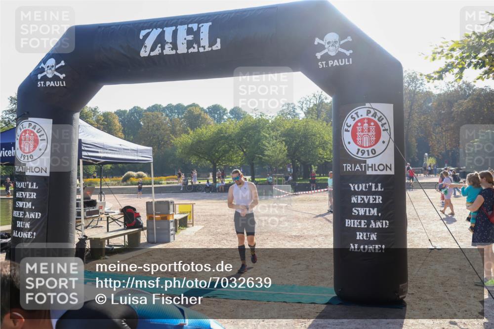 08.09.2024 - Stadtparktriathlon Luisa Fischer http://msf.ph/oto/7032639 08.09.2024 09:53:05 Ziel 91, 122 meine-sportfotos.de