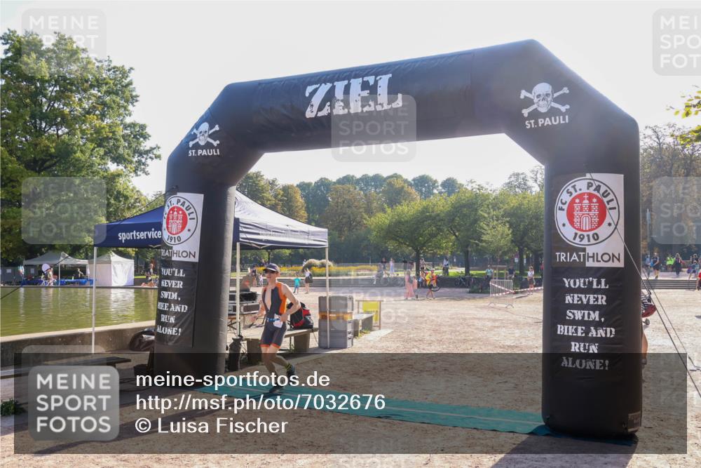 08.09.2024 - Stadtparktriathlon Luisa Fischer http://msf.ph/oto/7032676 08.09.2024 09:53:21 Ziel 106, 120, 158 meine-sportfotos.de