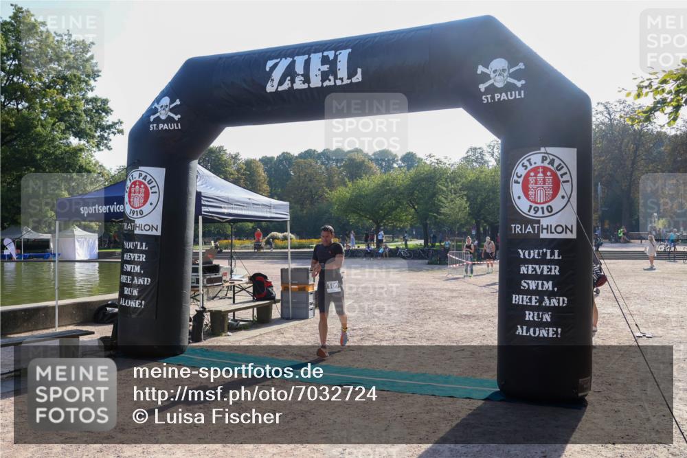 08.09.2024 - Stadtparktriathlon Luisa Fischer http://msf.ph/oto/7032724 08.09.2024 09:54:12 Ziel 105 meine-sportfotos.de