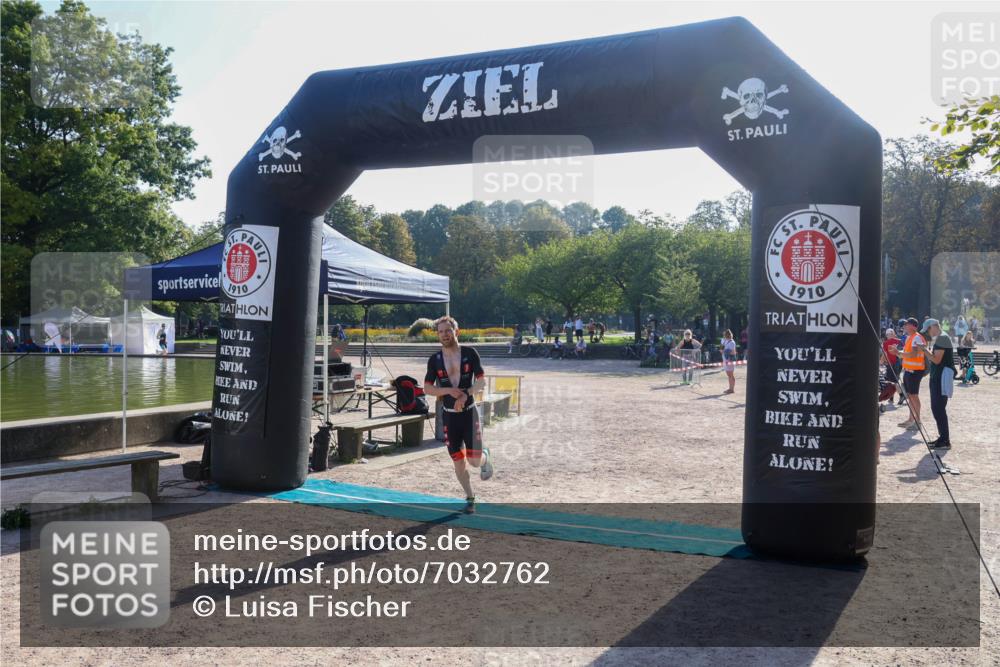 08.09.2024 - Stadtparktriathlon Luisa Fischer http://msf.ph/oto/7032762 08.09.2024 09:55:27 Ziel 107 meine-sportfotos.de