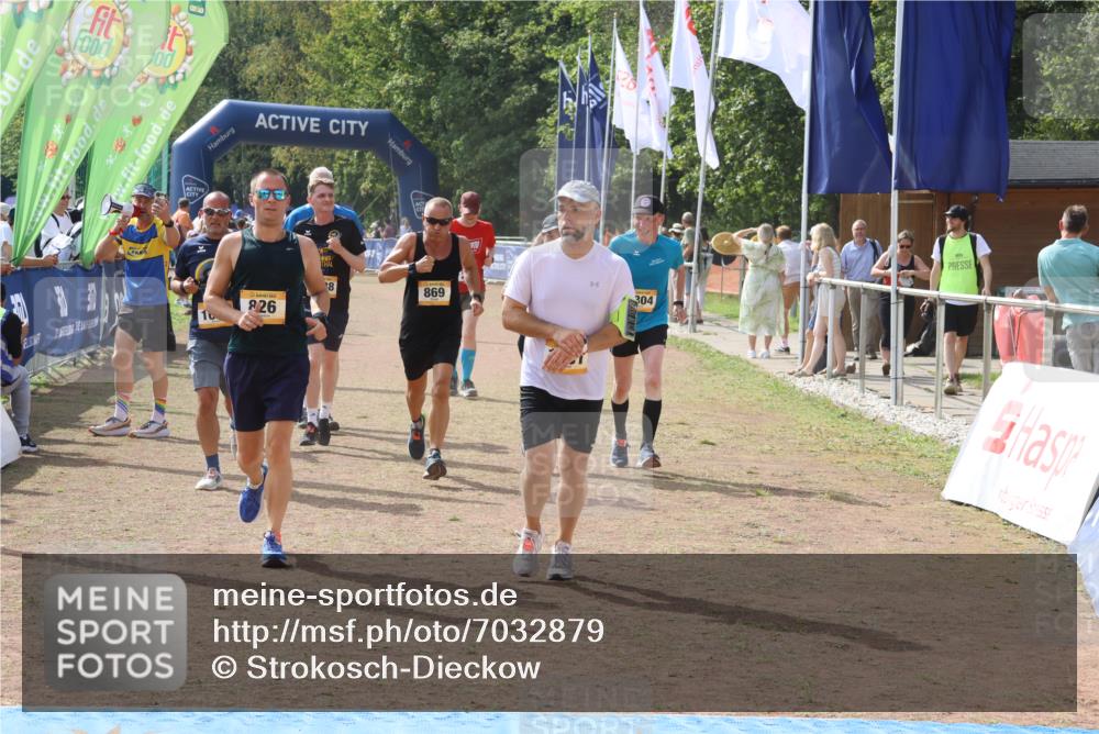 08.09.2024 - Airport Race Strokosch-Dieckow http://msf.ph/oto/7032879 08.09.2024 12:43:45 Ziel 20, 68, 557, 560, 805, 826, 847, 869, 883, 1059, 1081, 1120, 1159, 1188, 1205, 1304, 1467 meine-sportfotos.de