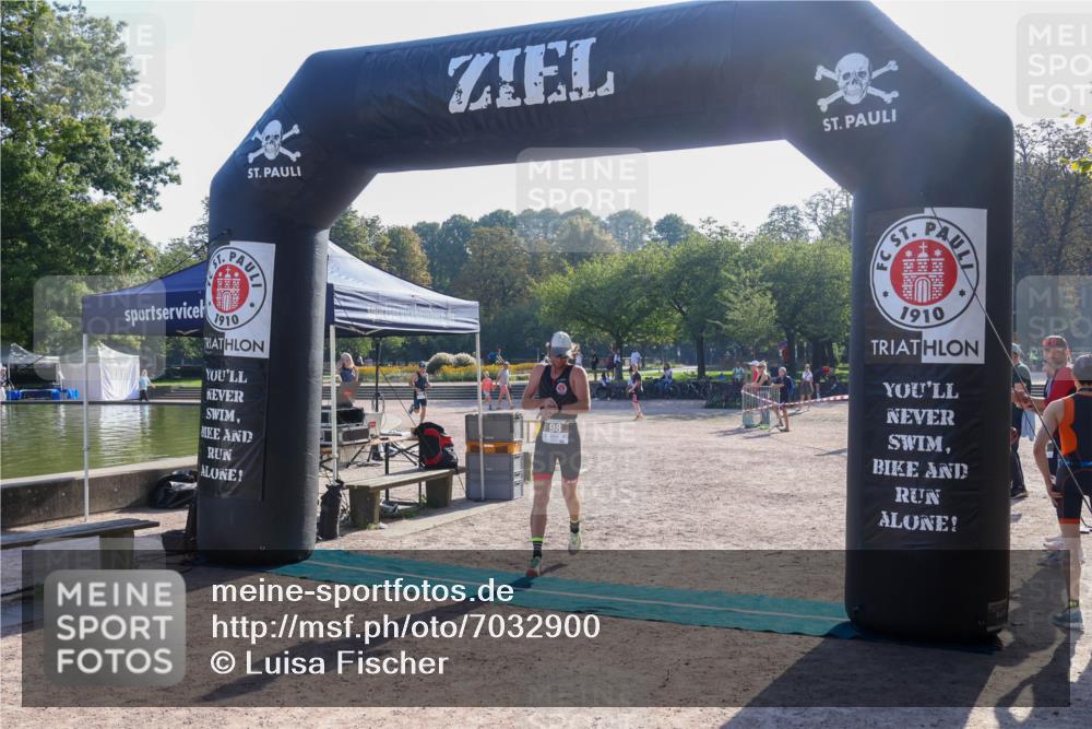 08.09.2024 - Stadtparktriathlon Luisa Fischer http://msf.ph/oto/7032900 08.09.2024 09:56:43 Ziel 98, 123 meine-sportfotos.de