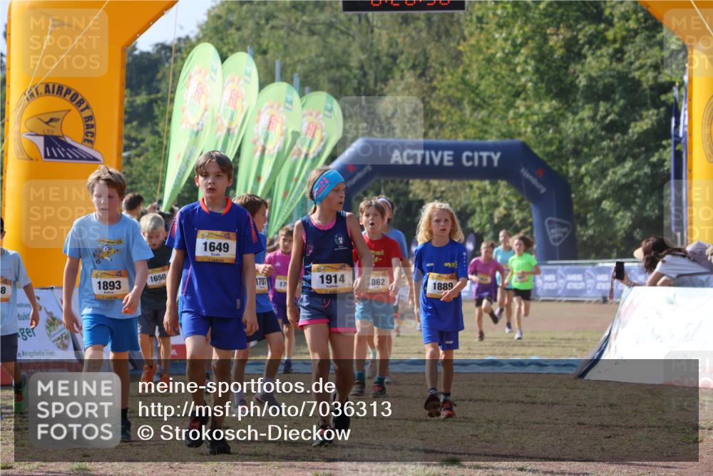 08.09.2024 - Airport Race Strokosch-Dieckow http://msf.ph/oto/7036313 08.09.2024 11:27:31 Ziel 1615, 1616, 1650, 1702, 1703, 1717, 1748, 1777, 1823, 1840, 1848, 1862, 1893, 1899, 1914, 1932, 1934, 3421, 3425 meine-sportfotos.de