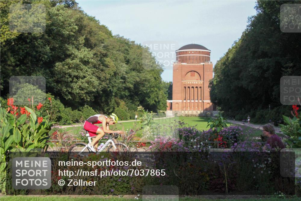 08.09.2024 - Stadtparktriathlon Zöllner http://msf.ph/oto/7037865 08.09.2024 08:47:21 Radfahren 8 meine-sportfotos.de
