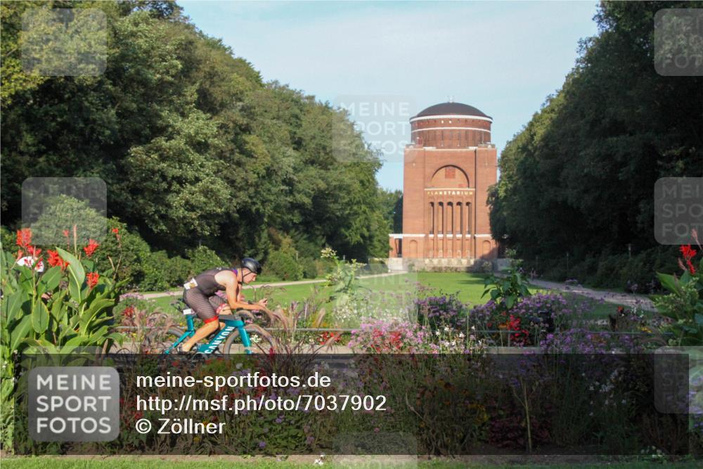 08.09.2024 - Stadtparktriathlon Zöllner http://msf.ph/oto/7037902 08.09.2024 08:50:21 Radfahren 1, 22, 32 meine-sportfotos.de