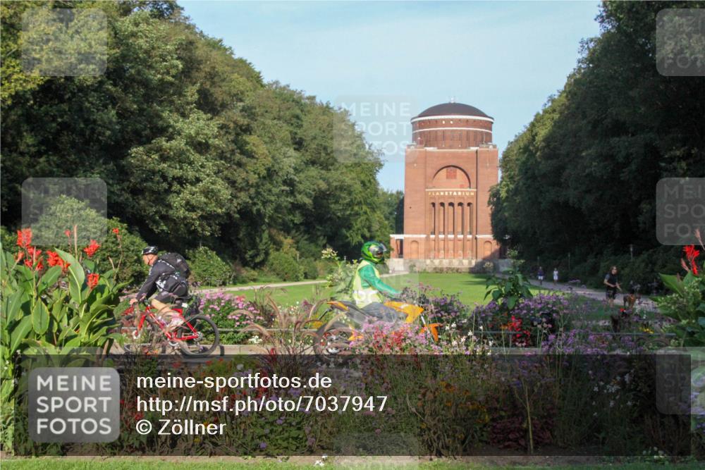 08.09.2024 - Stadtparktriathlon Zöllner http://msf.ph/oto/7037947 08.09.2024 08:51:38 Radfahren 39, 78 meine-sportfotos.de