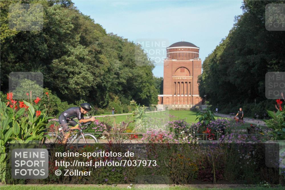 08.09.2024 - Stadtparktriathlon Zöllner http://msf.ph/oto/7037973 08.09.2024 08:52:22 Radfahren 35, 40, 72 meine-sportfotos.de
