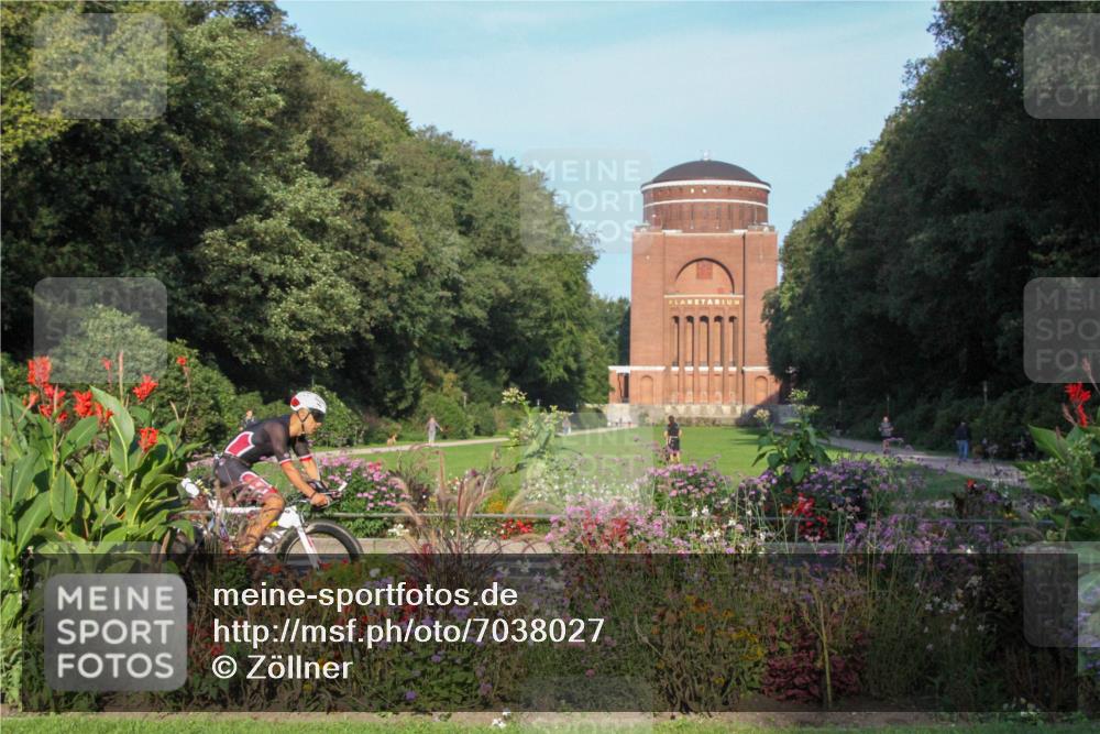 08.09.2024 - Stadtparktriathlon Zöllner http://msf.ph/oto/7038027 08.09.2024 08:53:43 Radfahren 53, 88 meine-sportfotos.de