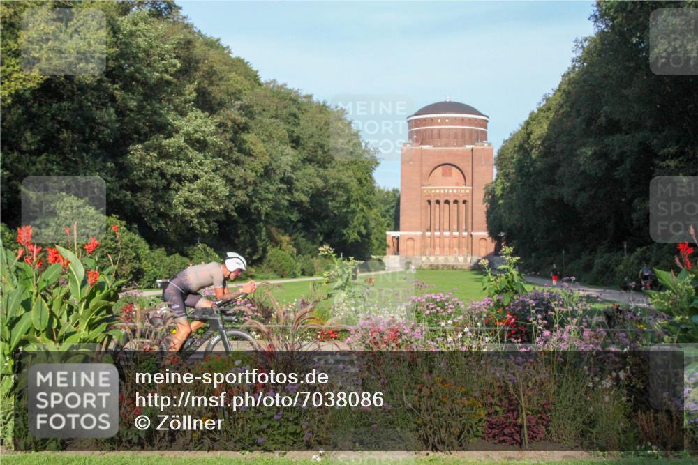 08.09.2024 - Stadtparktriathlon Zöllner http://msf.ph/oto/7038086 08.09.2024 08:56:43 Radfahren 32, 50, 62 meine-sportfotos.de