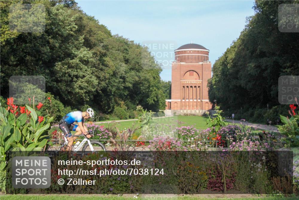 08.09.2024 - Stadtparktriathlon Zöllner http://msf.ph/oto/7038124 08.09.2024 08:57:44 Radfahren 66, 89 meine-sportfotos.de