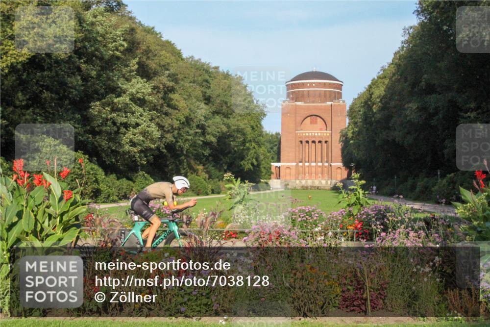 08.09.2024 - Stadtparktriathlon Zöllner http://msf.ph/oto/7038128 08.09.2024 08:57:57 Radfahren 44 meine-sportfotos.de
