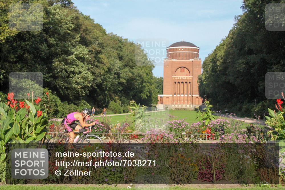 08.09.2024 - Stadtparktriathlon Zöllner http://msf.ph/oto/7038271 08.09.2024 09:02:27 Radfahren 92, 99, 102 meine-sportfotos.de