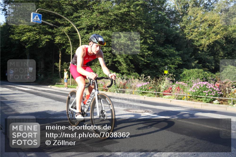 08.09.2024 - Stadtparktriathlon Zöllner http://msf.ph/oto/7038362 08.09.2024 08:47:51 Radfahren 13 meine-sportfotos.de