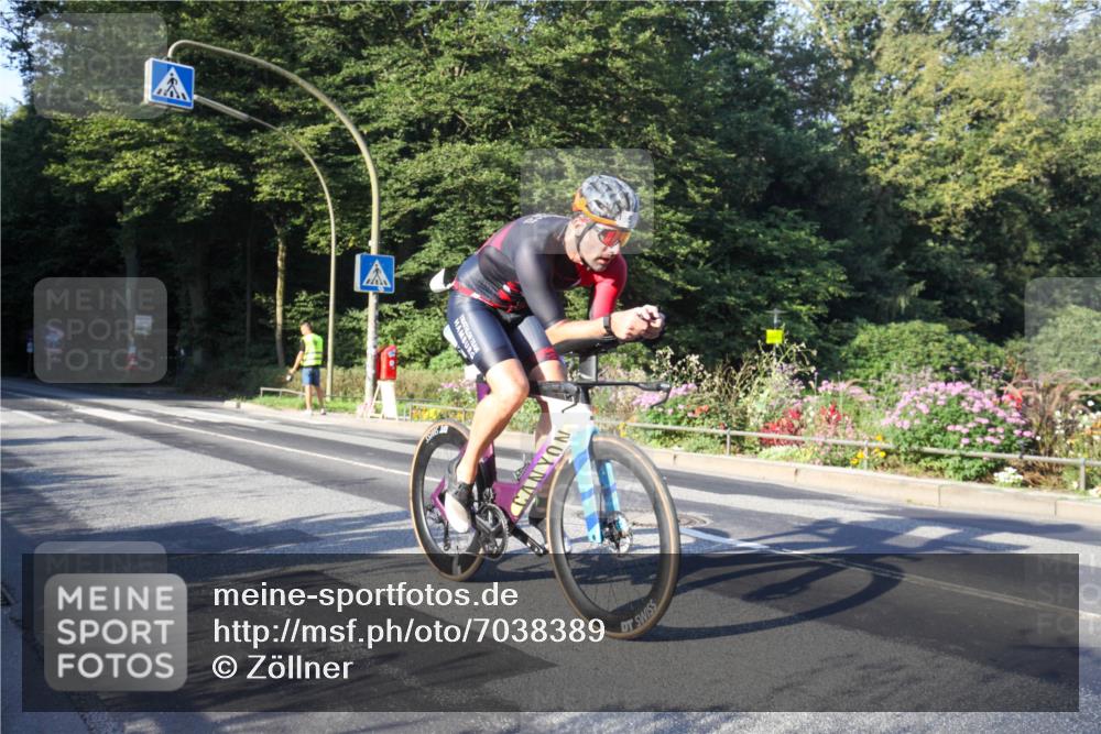 08.09.2024 - Stadtparktriathlon Zöllner http://msf.ph/oto/7038389 08.09.2024 08:50:09 Radfahren 5 meine-sportfotos.de
