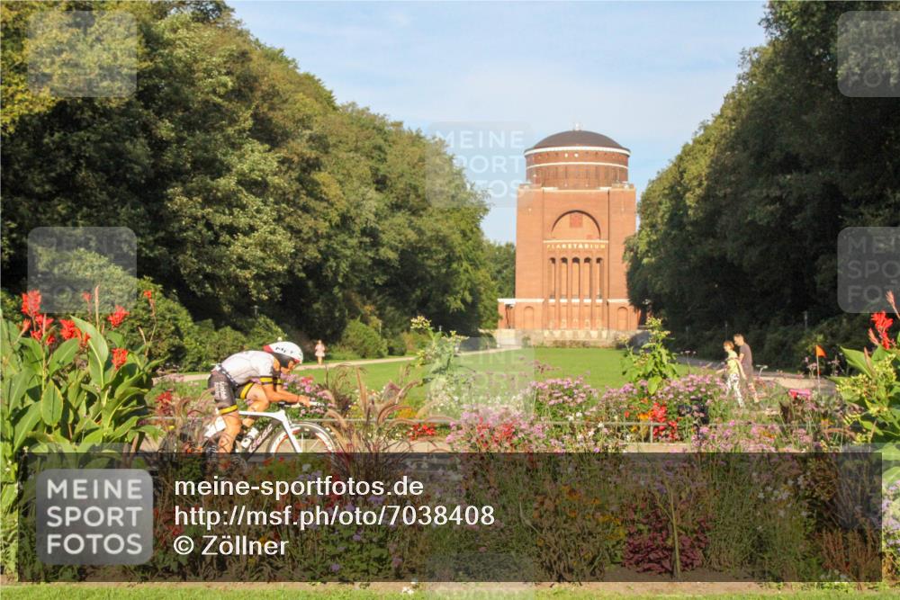08.09.2024 - Stadtparktriathlon Zöllner http://msf.ph/oto/7038408 08.09.2024 09:04:51 Radfahren 8, 57, 69, 85, 87, 116 meine-sportfotos.de