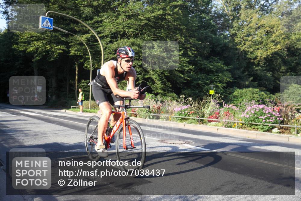 08.09.2024 - Stadtparktriathlon Zöllner http://msf.ph/oto/7038437 08.09.2024 08:51:54 Radfahren 55 meine-sportfotos.de