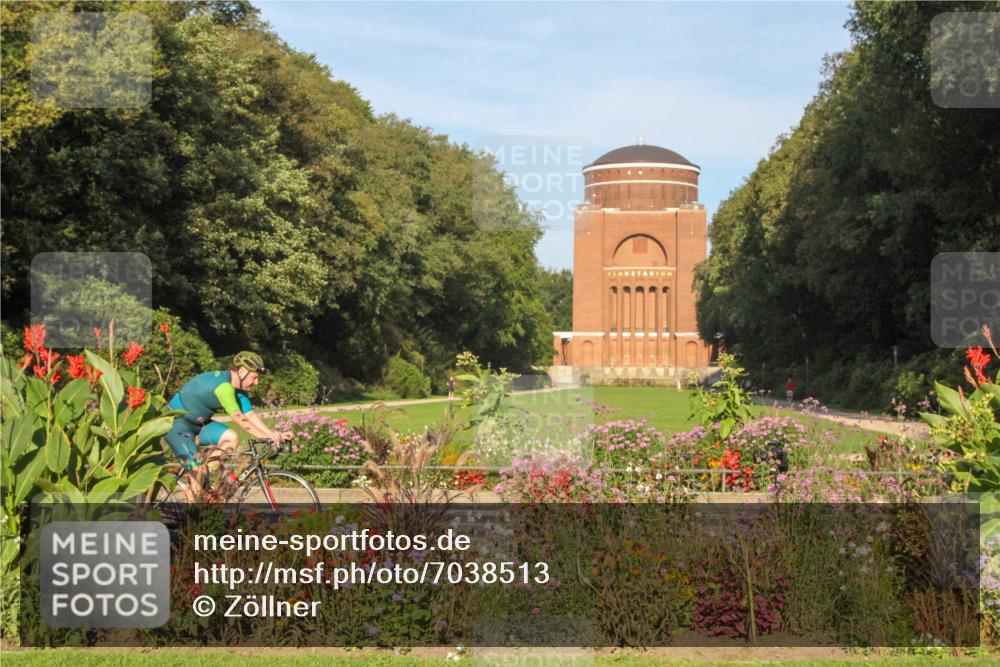 08.09.2024 - Stadtparktriathlon Zöllner http://msf.ph/oto/7038513 08.09.2024 09:07:59 Radfahren 64, 92 meine-sportfotos.de