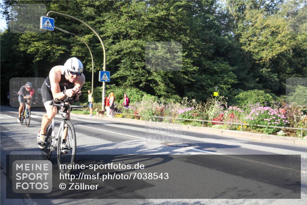 08.09.2024 - Stadtparktriathlon Zöllner http://msf.ph/oto/7038543 08.09.2024 08:56:06 Radfahren 1, 5, 19, 49, 59, 86 meine-sportfotos.de
