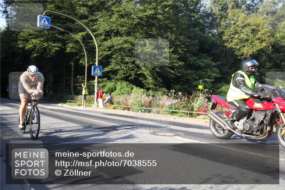 08.09.2024 - Stadtparktriathlon Zöllner http://msf.ph/oto/7038555 08.09.2024 08:56:39 Radfahren 48, 50 meine-sportfotos.de