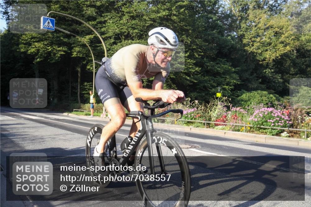 08.09.2024 - Stadtparktriathlon Zöllner http://msf.ph/oto/7038557 08.09.2024 08:56:39 Radfahren 48, 50 meine-sportfotos.de