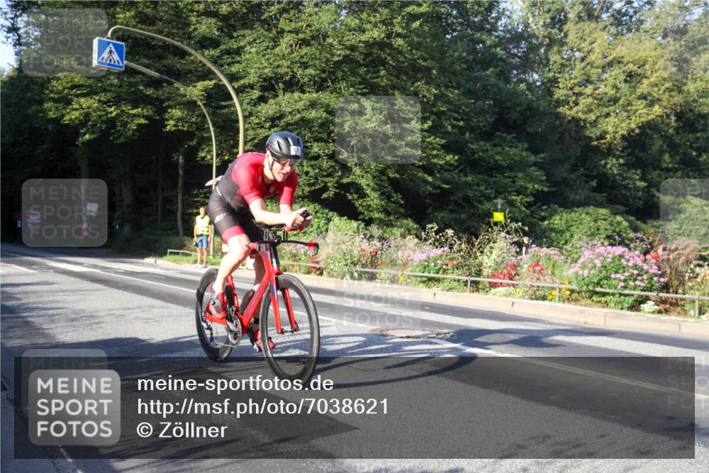 08.09.2024 - Stadtparktriathlon Zöllner http://msf.ph/oto/7038621 08.09.2024 08:58:17 Radfahren 23, 37, 72 meine-sportfotos.de