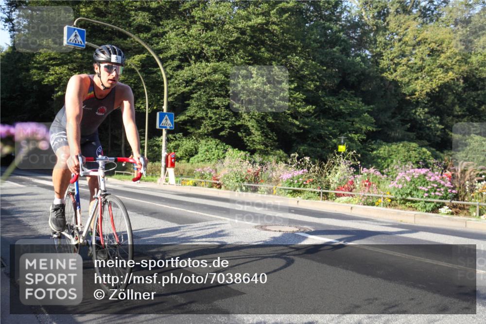 08.09.2024 - Stadtparktriathlon Zöllner http://msf.ph/oto/7038640 08.09.2024 08:59:02 Radfahren 3, 8, 10 meine-sportfotos.de