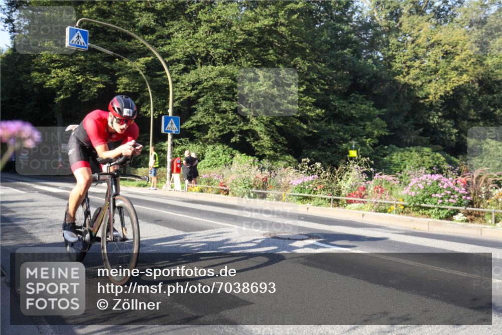 08.09.2024 - Stadtparktriathlon Zöllner http://msf.ph/oto/7038693 08.09.2024 09:01:07 Radfahren 16, 38, 64, 114 meine-sportfotos.de