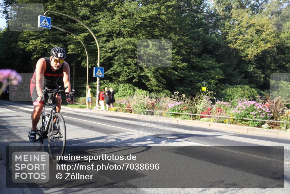 08.09.2024 - Stadtparktriathlon Zöllner http://msf.ph/oto/7038696 08.09.2024 09:01:10 Radfahren 16, 38, 114 meine-sportfotos.de