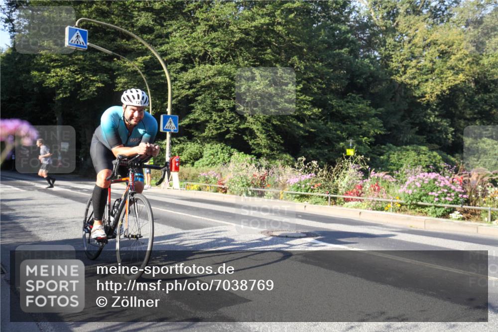 08.09.2024 - Stadtparktriathlon Zöllner http://msf.ph/oto/7038769 08.09.2024 09:03:14 Radfahren 56, 125 meine-sportfotos.de