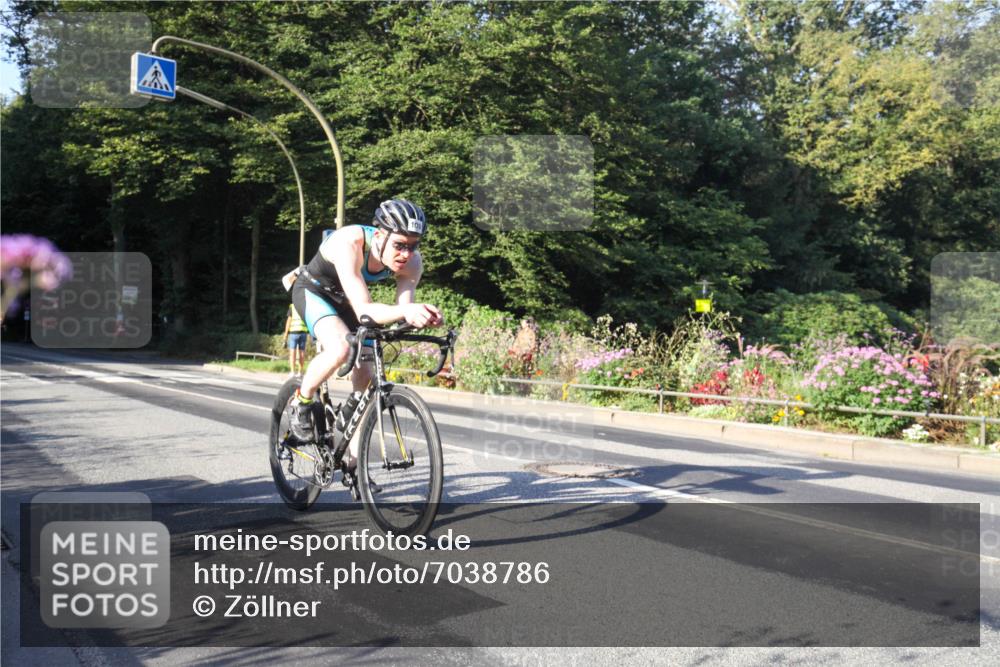 08.09.2024 - Stadtparktriathlon Zöllner http://msf.ph/oto/7038786 08.09.2024 09:03:44 Radfahren 2, 25, 26, 80, 109 meine-sportfotos.de