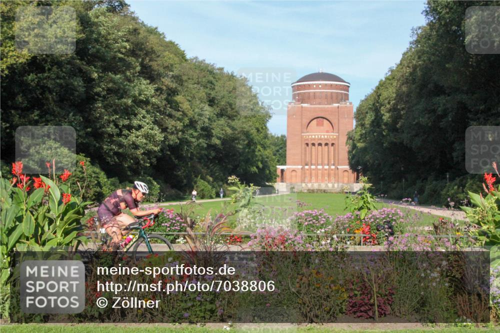 08.09.2024 - Stadtparktriathlon Zöllner http://msf.ph/oto/7038806 08.09.2024 09:14:05 Radfahren 33, 135, 145 meine-sportfotos.de