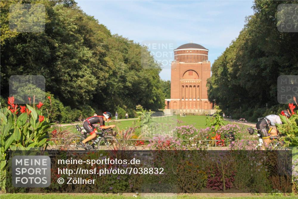 08.09.2024 - Stadtparktriathlon Zöllner http://msf.ph/oto/7038832 08.09.2024 09:14:20 Radfahren 39, 51, 77, 102, 105, 143, 158, 162, 166 meine-sportfotos.de