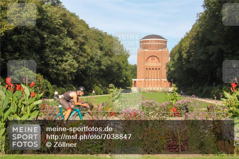 08.09.2024 - Stadtparktriathlon Zöllner http://msf.ph/oto/7038847 08.09.2024 09:14:30 Radfahren 14, 22, 48, 110 meine-sportfotos.de