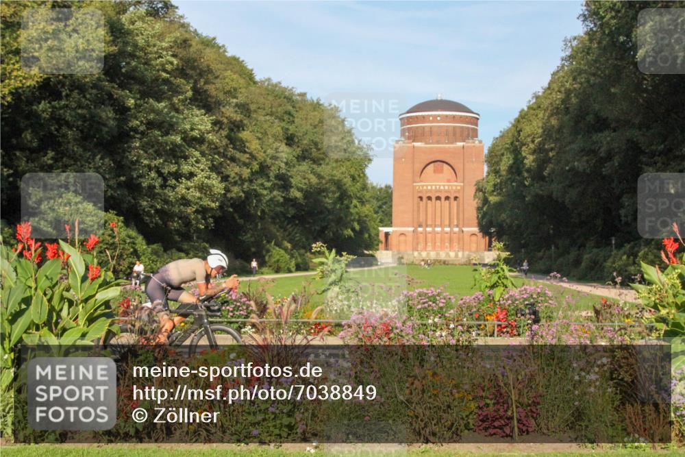 08.09.2024 - Stadtparktriathlon Zöllner http://msf.ph/oto/7038849 08.09.2024 09:14:34 Radfahren 22, 29, 50, 146 meine-sportfotos.de